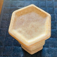 陶器製花瓶の画像