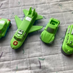 ♦️ 車　飛行機 合体 オモチャ ♦️の画像