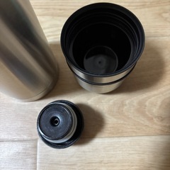 ステンレス　2カップ　水筒の画像