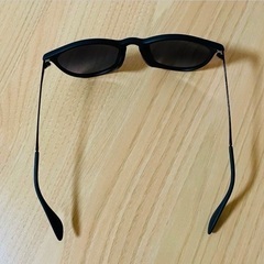 【超美品】Ray-Ban ERIKA アジアンフィットモデル　専用ケース付属の画像