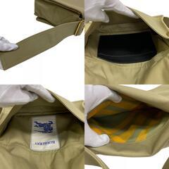 バーバリー BURBERRY ショルダーバッグ トレンチクロスボディバッグ カーキグリーンの画像