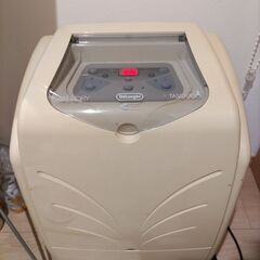 除湿機 デロンギ製 DE250ECO Delonghiの画像