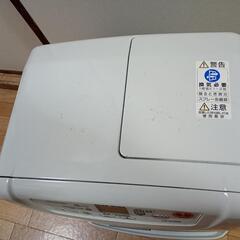 石油ストーブの画像