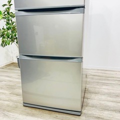 【訳あり】TOSHIBA 3ドア冷蔵庫 330L 2019年製の画像