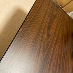 高さ調節できるデスクの画像