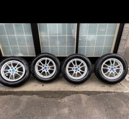 ブリジストン スタッドレスタイヤVRX2   215/60/16  美品  2019年製