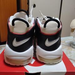 NIKE  AIR MORE UPTEMPOの画像