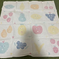 aiueo　お弁当を包めるナフキンの画像