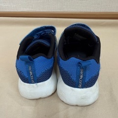 SKECHERS ブルー スニーカー 17.0cmの画像