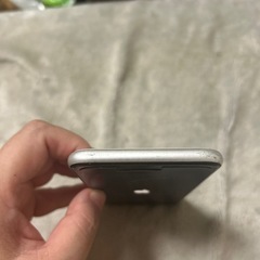 至急 docomo iphone se2 64gb の画像
