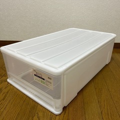ニトリの押し入れケースの画像