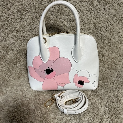 日本限定　極美　フルラ　FURLA 2way 花柄 ショルダーバッグ　マグノリア