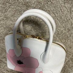 日本限定　極美　フルラ　FURLA 2way 花柄 ショルダーバッグ　マグノリアの画像