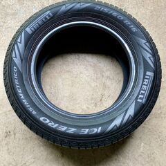 【スタッドレス】PIRELLI ICE ZERO ASIMMETRICO 215/60R16 99H M+S 中古タイヤ4本セットの画像