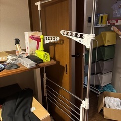 部屋干し洗濯の画像