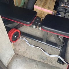 バーベルとベンチ台