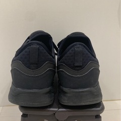 ニューバランス　スニーカー　MRL247の画像
