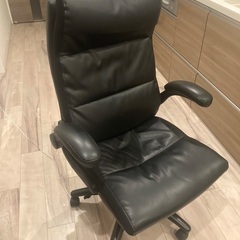 デスクチェアの画像