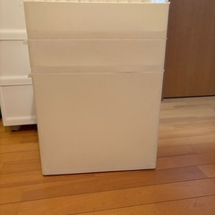 収納  ラックの画像