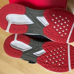 ⭐︎NEW asics スニーカー19.0⭐︎の画像