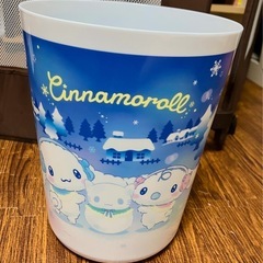 シナモン 一番くじ  ダストボックス&ぬいぐるみ　シナモロールの画像