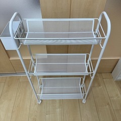 決まりましたニトリ キッチンワゴンキャスター付き3段 スチールワゴン  キッチンラックの画像