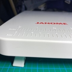 ジャノメミシンテーブルの画像