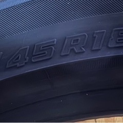 新品　215/45R18 ヨコハマ ADVAN FLEVA V701 4本の画像
