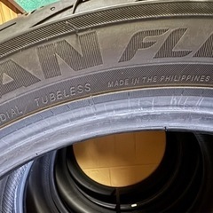 新品　215/45R18 ヨコハマ ADVAN FLEVA V701 4本の画像