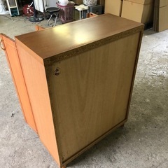 シューズボックス 下駄箱 ブラウン 状態良好品❣️75cm×35cm×高さ98cmの画像