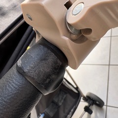 nuna ixxaリベテッドローズ の画像