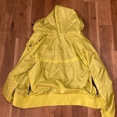 NIKE ウインドブレーカーの画像