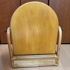【未使用・ラタン調】スタンドミラー（横39×高さ50cm）レトロ家具・ナチュラルインテリアにの画像