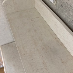 キャビネット　カップボード　木目調　ホワイトの画像