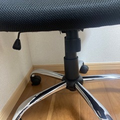 オフィスチェアの画像
