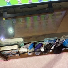 ガラステーブルの画像