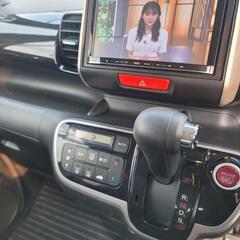 ❇️乗り出し車検二年渡し　ホンダ　N-BOXカスタムターボ　4AT車パドルシフトの画像