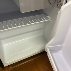 IRIS OHYAMA/アイリスオーヤマ　ノンフロン冷蔵庫 42L NRSD-4A-B 2019年製
の画像