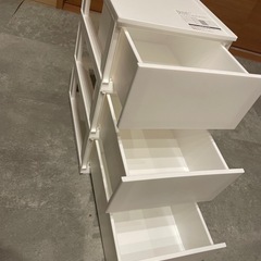 引き出し3段　ニトリの画像