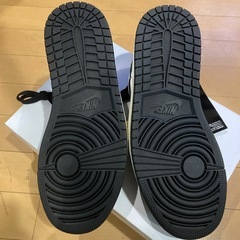 AIR JORDAN1ロー　スニーカー ホワイト/ブラックウィメンズ27.5cmエアジョーダン
の画像