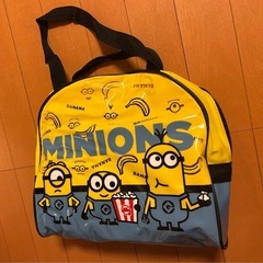 ミニオンのプールバック、チャック付きで安心！可愛い！の画像