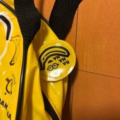 ミニオンのプールバック、チャック付きで安心！可愛い！の画像