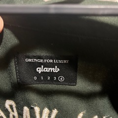 glamb  キングダム バジオウ タジフ シャツの画像