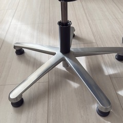 Wilkhahn（ウィルクハーン）Modusシリーズ オフィスチェア 4脚セットでお譲りしますの画像