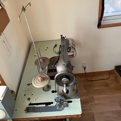 中古　モーター付きミシン台のみ（ミシン本体なし）の画像