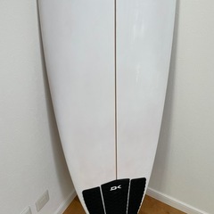 サーフボード 6'4" ショートボードデッキパッド付き✨美品✨の画像