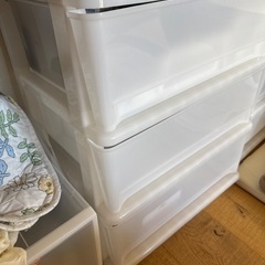 ニトリ　リビングチェスト　プラスチック　タンスの画像