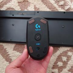 キーボード、マウスLogicoolの画像