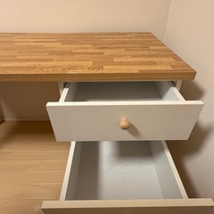 デスクの画像