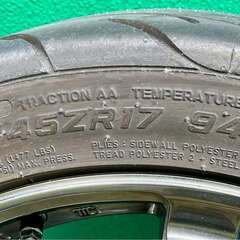 ハイパーエディション クロススピード 17インチ x 7.5 J、5 x 100 ホイールセットの画像